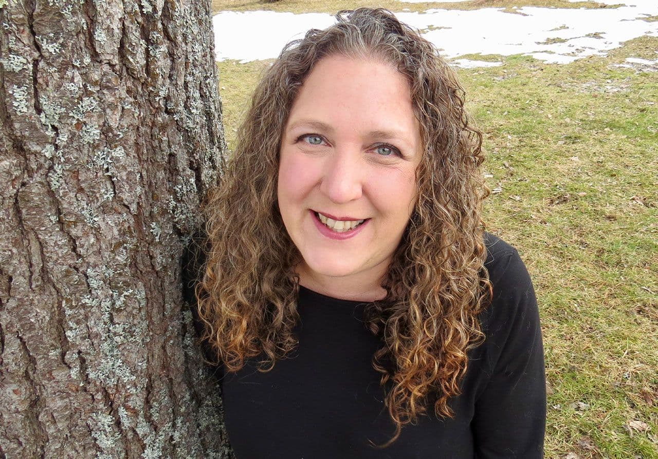 Amanda Peters