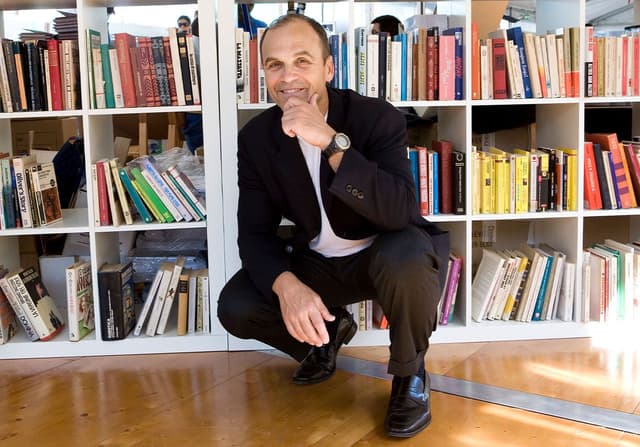 Scott Turow Puts Rusty Sabich on the Defence in ‘Presumed Guilty’
