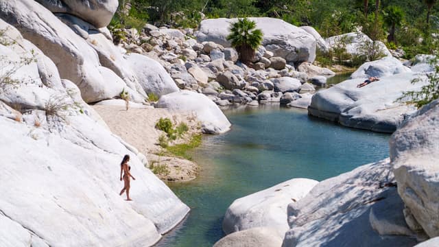 Four Sunny Winter Getaways That Stretch Both the Imagination, and the Dollar 
