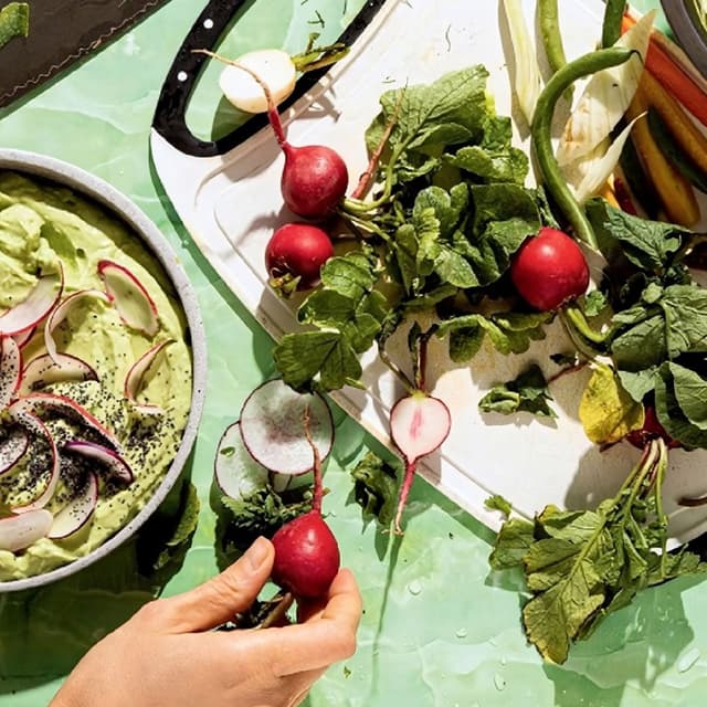 Spontaneity and Joy in the Kitchen: 4 Easy Recipes From Celeb Chef Devin Connell