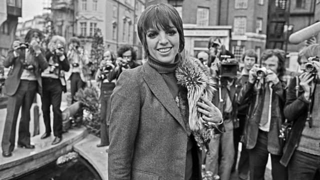 3 Buzzy Books on Living Your Best Life – With a Little Help From Liza Minnelli