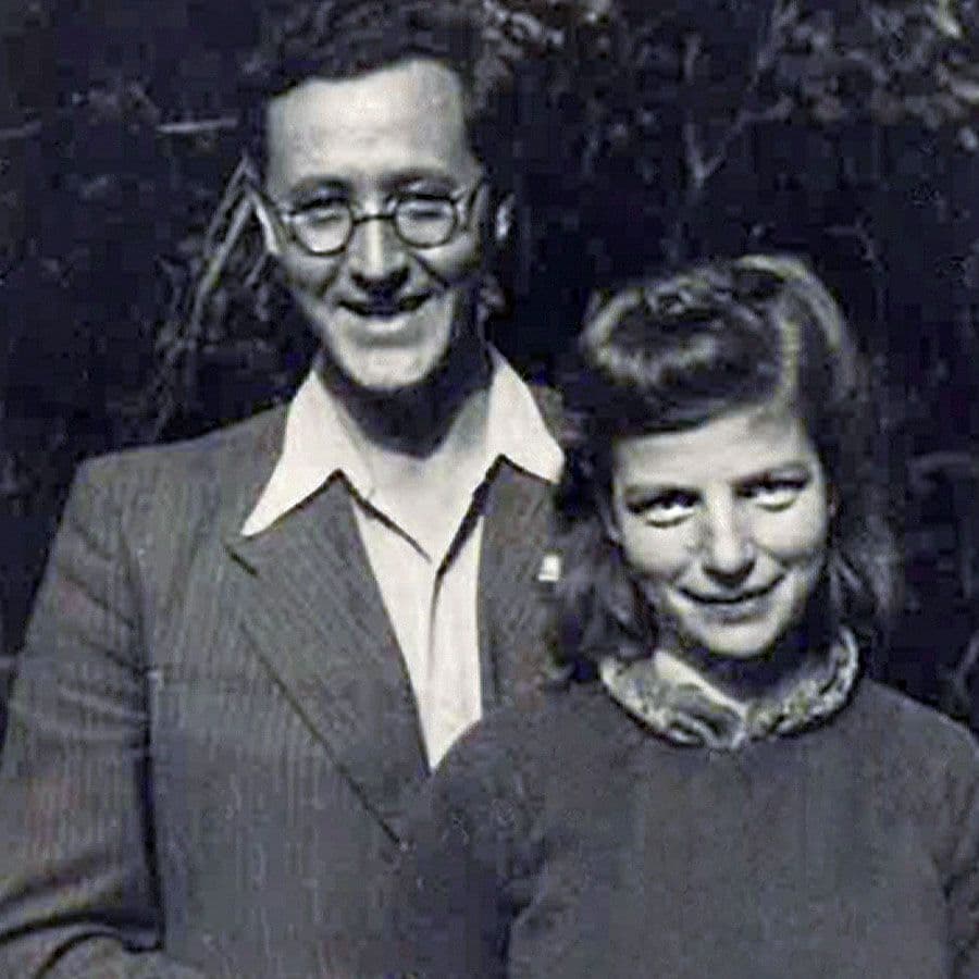 Libby Znaimer Reflects on Her Parent’s Refugee History as War in Ukraine Brings Their Experience Into Sharp Focus