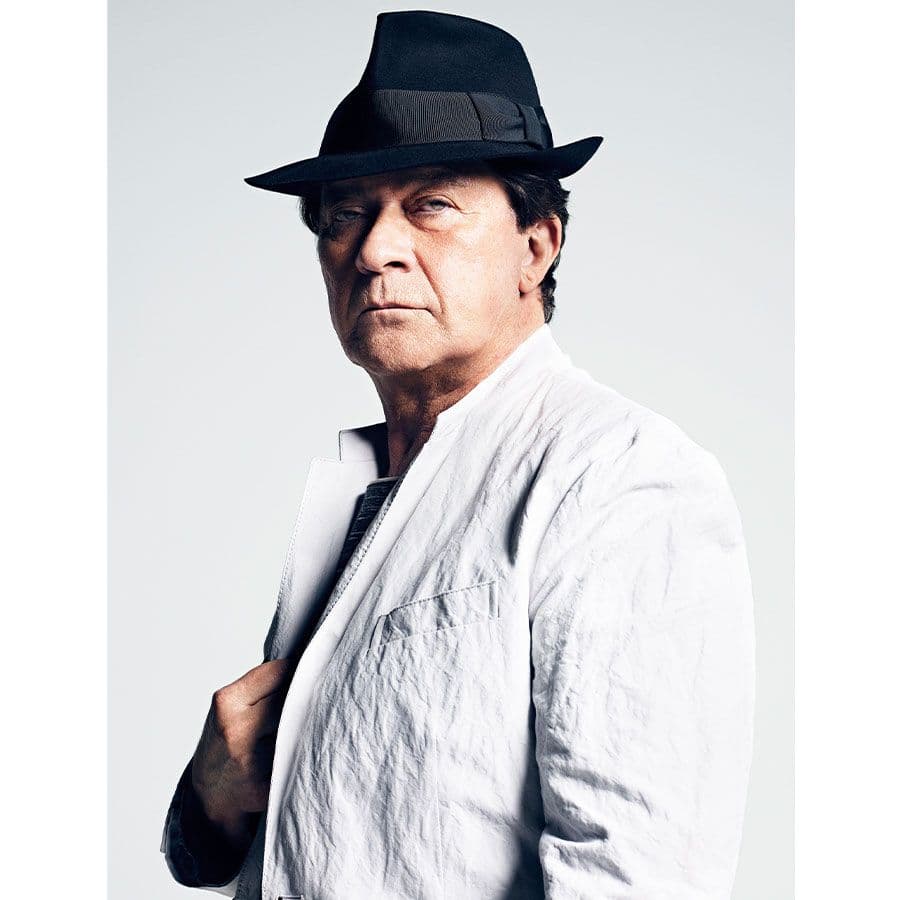 Robbie Robertson Reflects on His Life and Career, With Photography by Bryan Adams