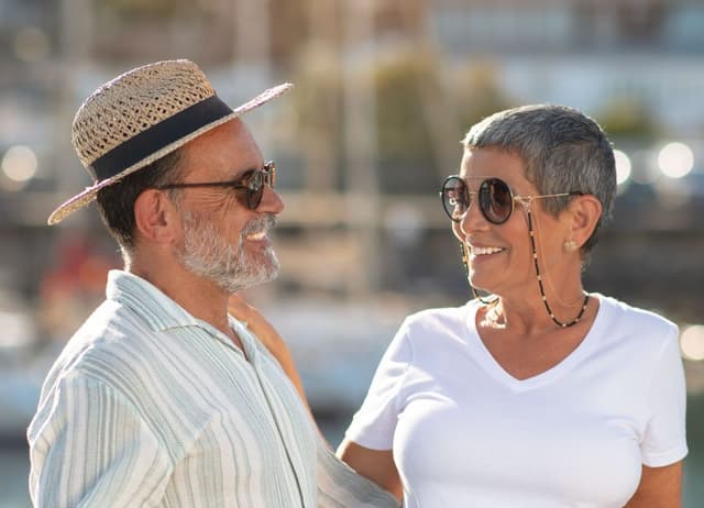 Travelling with Glasses: The Essentials for a Worry-Free Trip